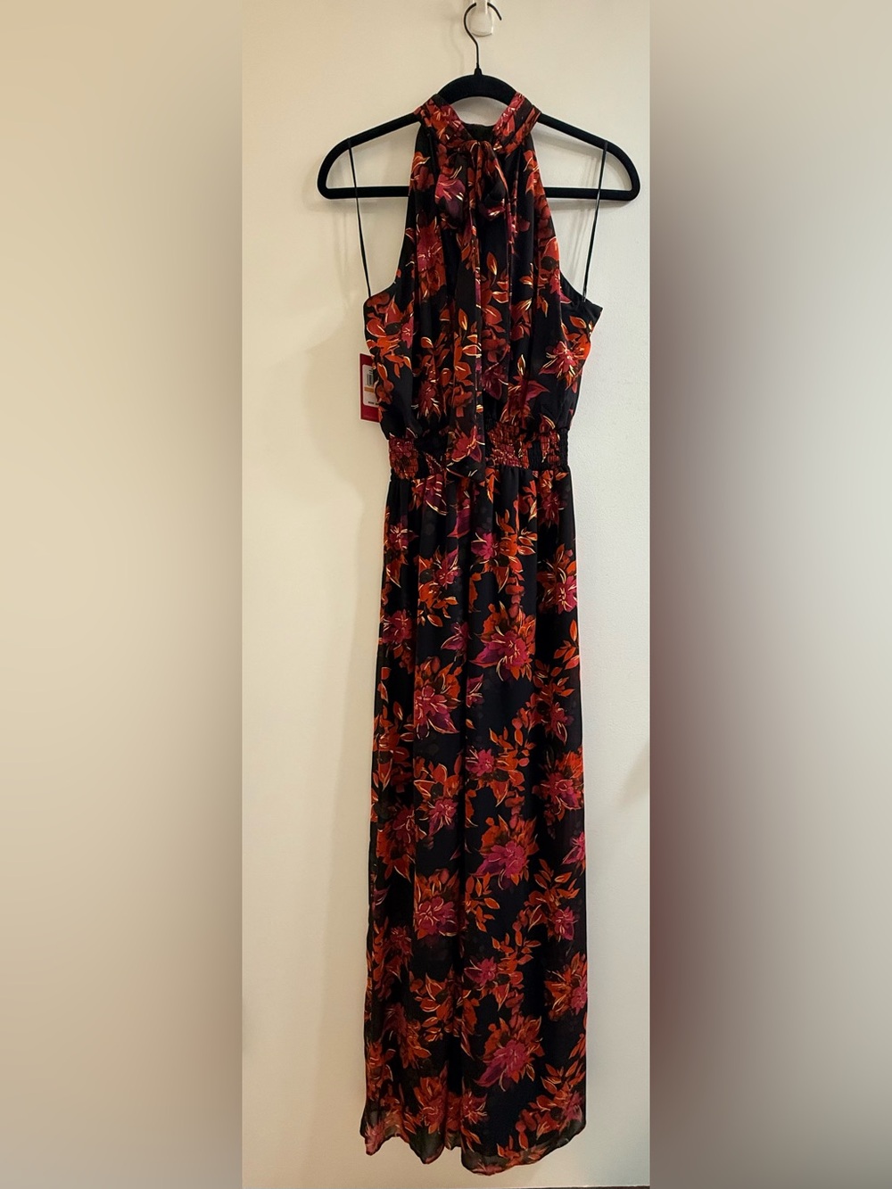 Vince Camuto Black Halter Jumpsuit with Red & Pink Floral Print Size S NWT - Picture 6 of 16